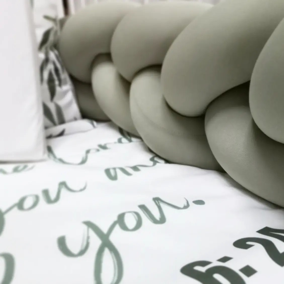 May The Lord Bless You Linen Set - Image 2